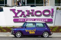 Yahoo znovu jedná s konkurenčním Googlem