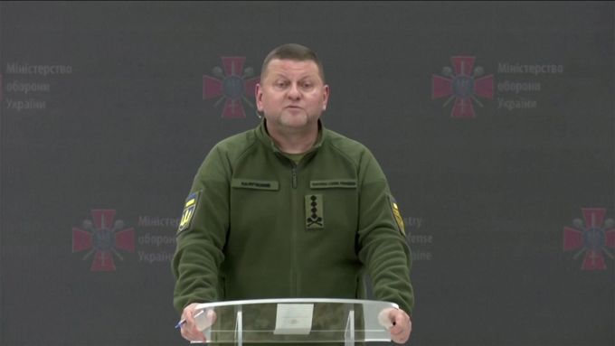 Valerij Zalužný: "Evropa potřebuje Ukrajinu jako štít. Jediná dokáže vést moderní válku".