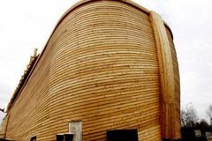 Na světě je nová Noemova archa. Popluje na olympiádu