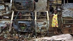 Odpadky zaplavují Afriku