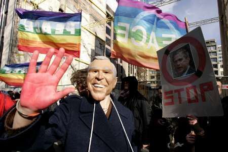 Protesty proti Bushovi zaplavily evropská města