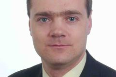 Jak na dluhy? Odpovídal šéf Poradny při finanční tísni