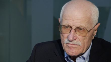 Ze CIA jsem vynesl přípravy jaderného konfliktu, USA chtěly válku, tvrdí dvojitý agent Köcher