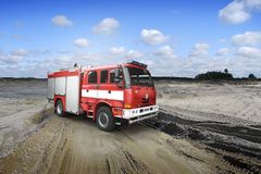 Tatra prodá Izraelcům speciální hasičské vozy. Díky ochraně dokážou projíždět ohněm