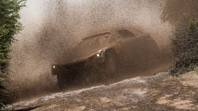 Rallye Dakar letos pronásledují problémy. Je lednová Jižní Amerika tím pravým místem pro podobnou soutěž?