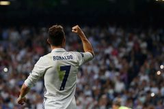 Cristiano má góly v krvi, je výjimečný, chválil Ronalda Zidane