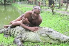 Video: Kamarádím s krokodýlem, říká rybář