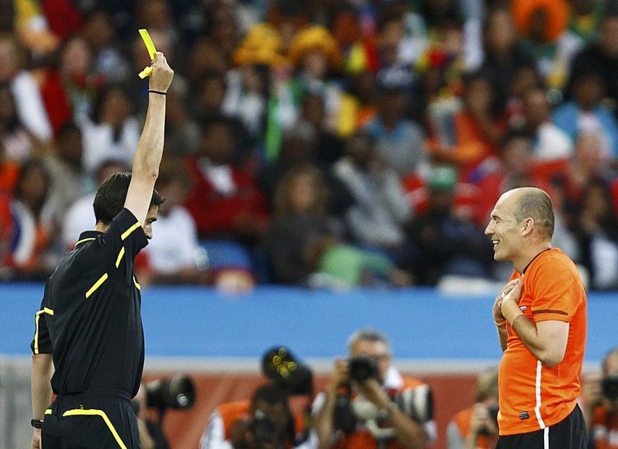Robben žlutá karta proti Slovensku