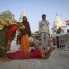 Fotogalerie: Vymítání ďábla na indický způsob