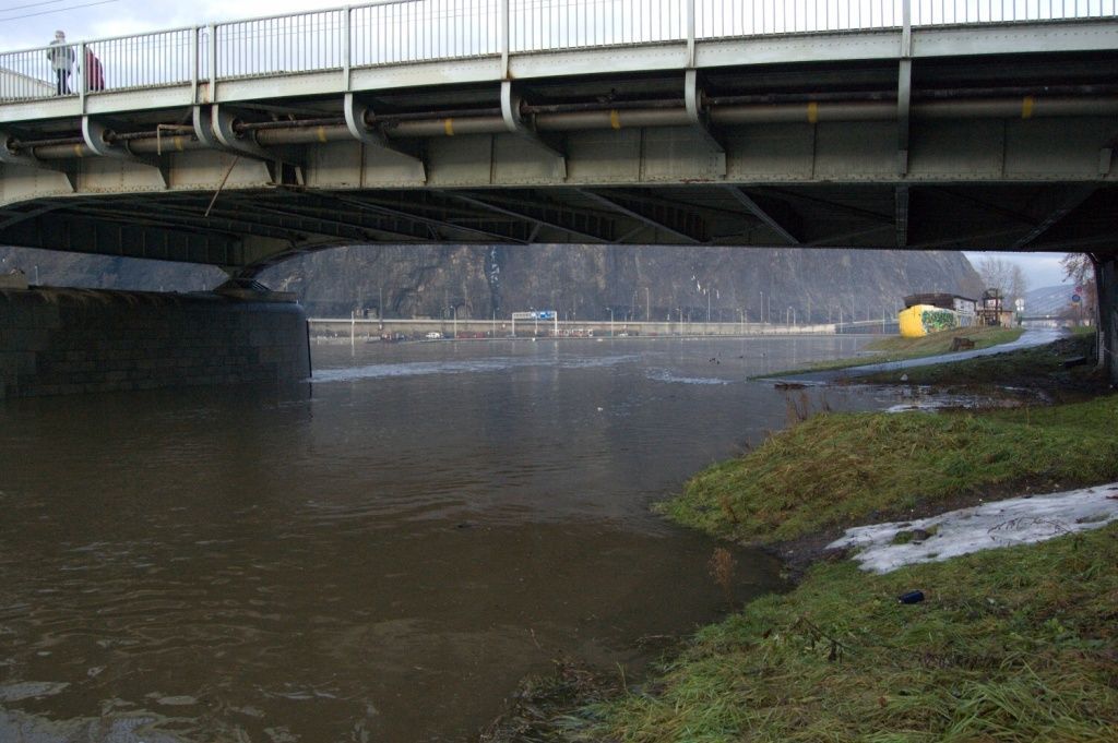 Velká voda v Ústí nad Labem (14. ledna 2011)
