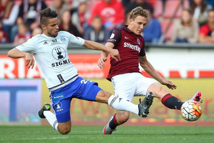 SL, Sparta-Olomouc: Bořek Dočkal - Martin Hála