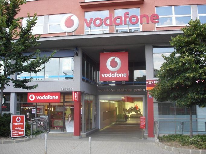 Pohled směrem k recepci Vodafonu