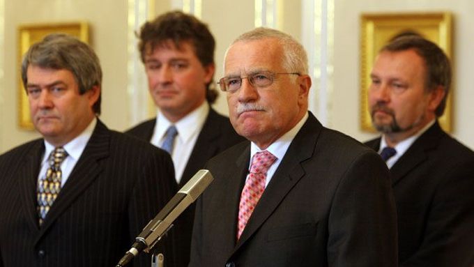 Václav Klaus a komunisté.