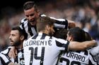 Juventus s předstihem získal čtvrtý titul v řadě