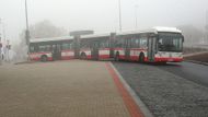 Dopravní podnik hledá větší autobus. Po polském Solarisu a německém Mercedesu testuje belgický Van Hool AGG 300.