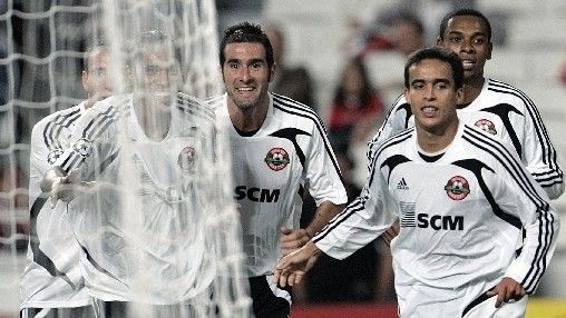 Benfica - šachťar doněck: Jadson