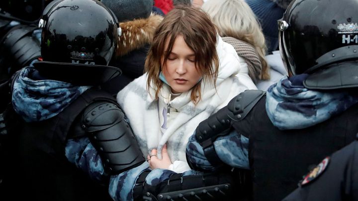 Ruský novinář: Navalnyj není pro všechny hrdina, ale mladé Rusy už Putin štve