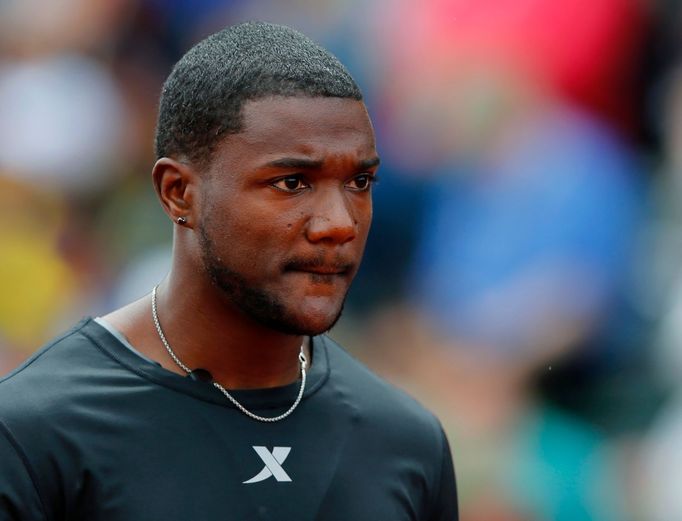 Sprinter Justin Gatlin čeká na start závodu na 100 metrů během americké kvalifikace v Eugene 2012.