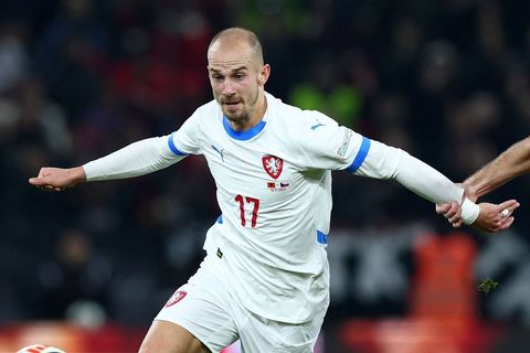 Albánie - Česko 0:0. Červená karta pro vedoucího týmu, Češi v Albánii remizovali