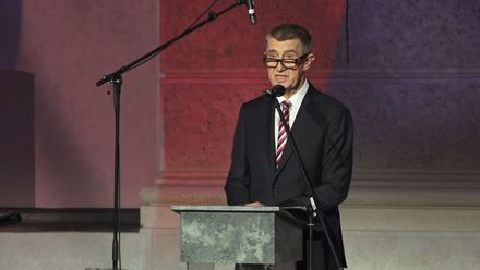 Babiš: Nebyl jsem statečný. Děkuji všem, kdo v listopadu 89 vyšli do ulic