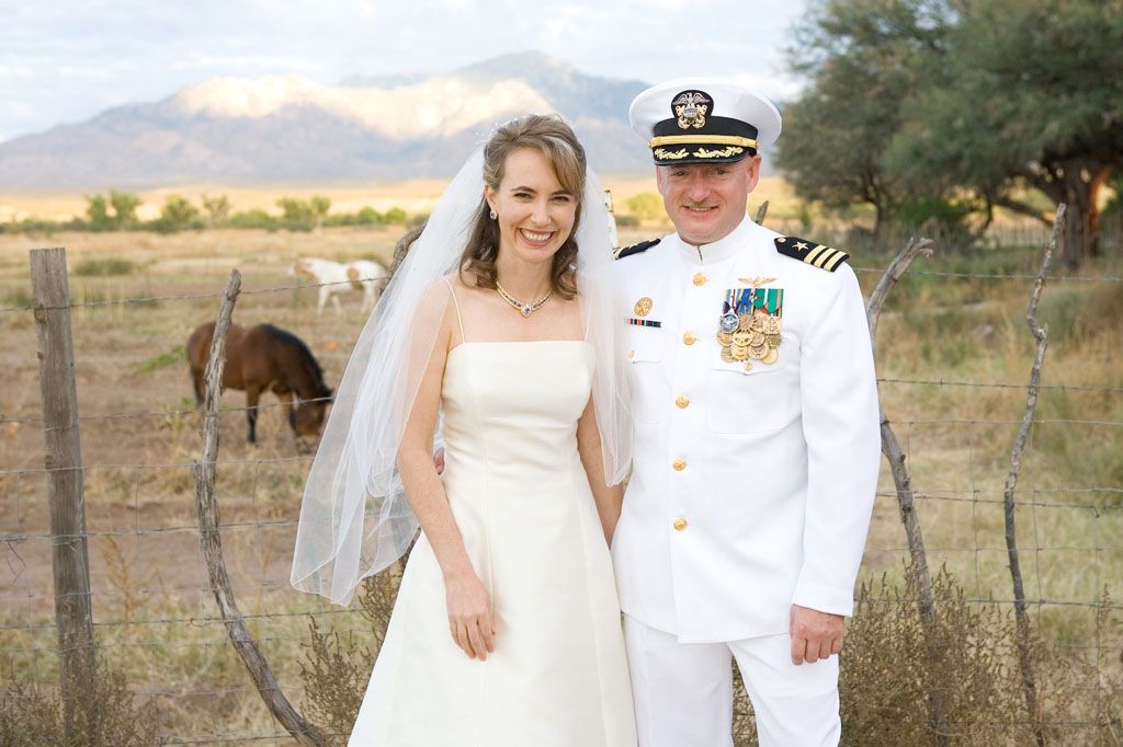 Svatební fotografie Gabrielle Giffordsové a Marka Kellyho