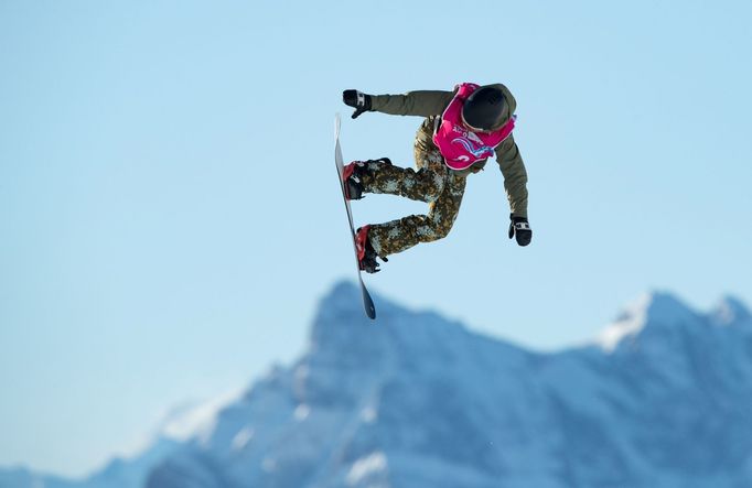 Snowboarding, slopestyle