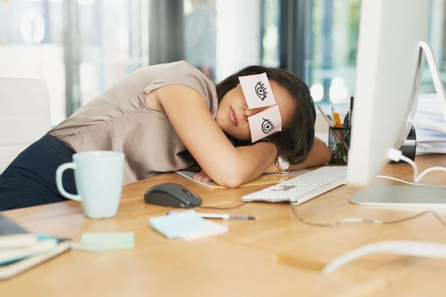 Záchvaty migrény ovlivňuje stres i špatný spánek