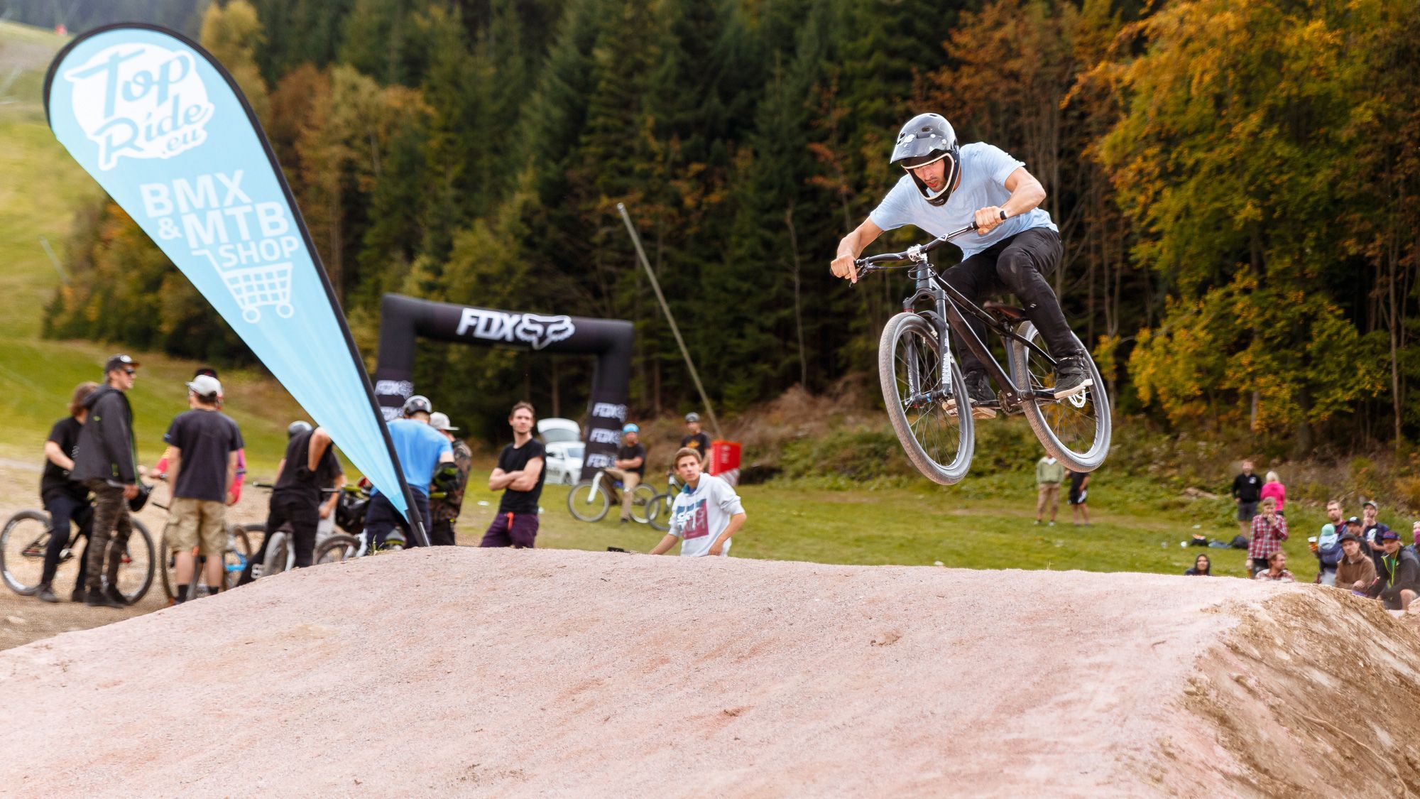Marosana 2016: bikeři se ve Špindlerově Mlýně loučili se sezonou