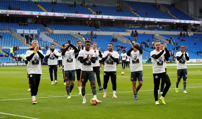 Leicester se loučí se zesnulým majitelem při zápase v Cardiffu