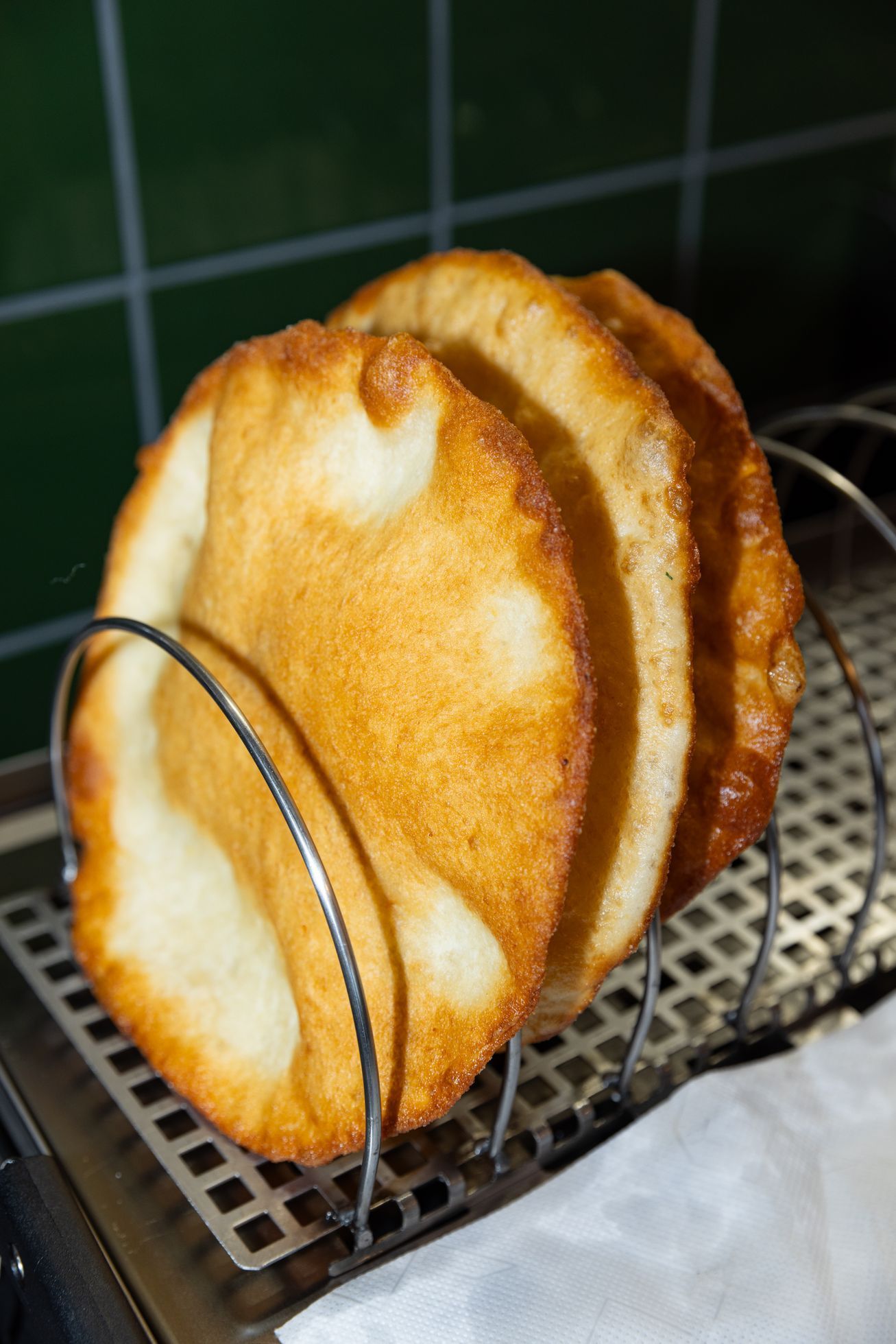 langoš, langošérije, jídlo, podnik, Praha, street food, fast food, Hloubětín