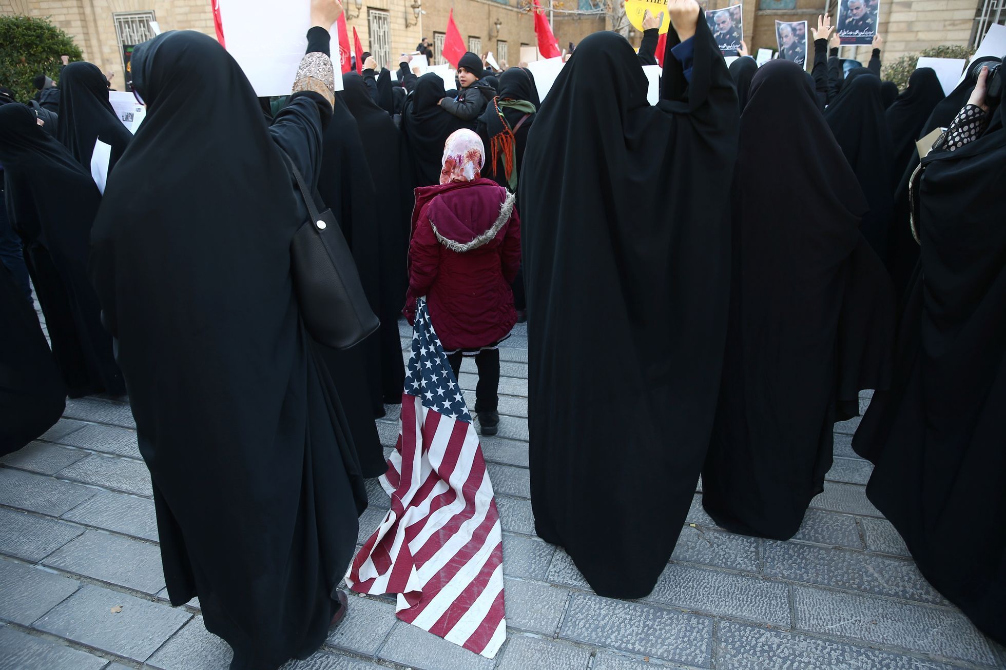 Fotogalerie / Iránská továrna na vlajky určené ke spálení / Reuters