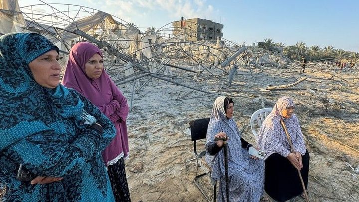 Izrael zaútočil na uprchlický tábor, tvrdí Hamás. Podle hnutí zemřelo nejméně 40 lidí; Zdroj foto: Reuters