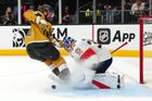 Hertl pečetil výhru Vegas, českým gólmanům se v NHL příliš nedařilo