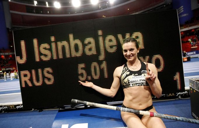 Jelena Isinbajevová při svém světovém rekordu v hale