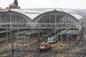 Obrazem: Skoro jako nová. Na hlavním nádraží v Praze skončila rekonstrukce haly, stála 690 milionů