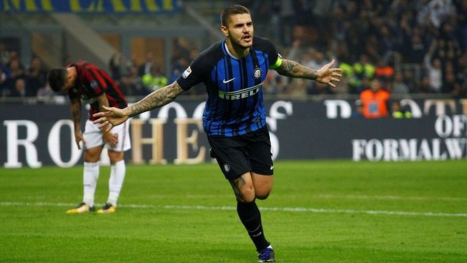 Mauro Icardi slaví branku Interu Milán