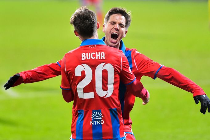 Plzeň - Teplice, Aleš Čermák a Pavel Bucha slaví gól.