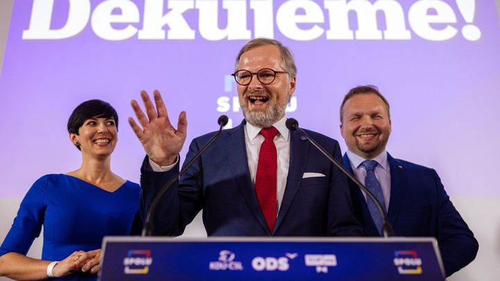 Obě koalice musí do vlády, ODS by spojením s ANO spáchala sebevraždu, míní politolog; Zdroj foto: Lukáš Bíba
