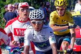 Christopher Froome, lídr a jednoznačný vítěz stého ročníku Tour de France, musel v průběhu dvacáté etapy řešit problém s fanouškem, který mu zkřížil cestu.