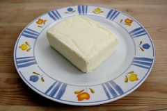 EU dala pomazánkovému máslu rok