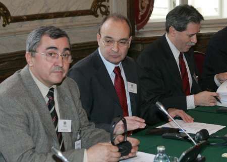 Srbská delegace Randjel Nojkič, Leon Kojen and Slobodan Samardzič.