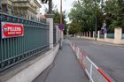Pelléova ulice v pražské Bubenči je dosud pojmenována po francouzském generálovi. Je čas ji přejmenovat na Liou Siao-poa, podle čínského disidenta a nositele Nobelovy ceny míru umučeného v čínském vězení.