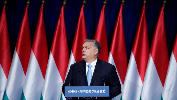 Maďarský premiér Viktor Orbán během výročního projevu o stavu země.
