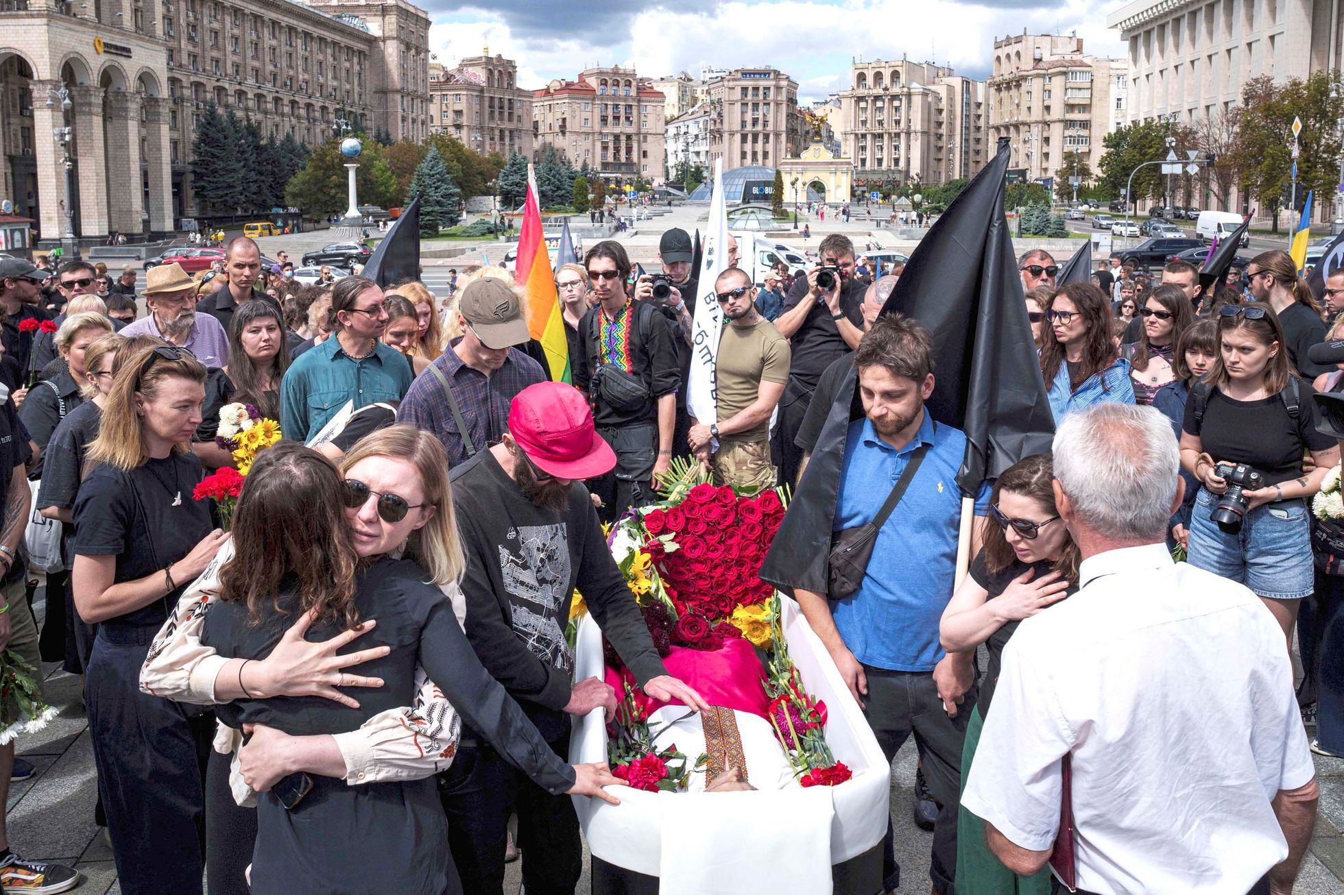 Ukrajina, Kyjev, pohřeb, armáda, anarchista, LGBT, David Chychkan, voják, smrt
