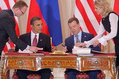 Smlouva, podepsaná v Praze USA a Ruskem, je v ohrožení