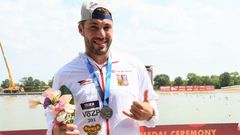 MS v rychlostní kanoistice 2019, Szeged (Maďarsko): Kajakář Josef Dostál se stříbrnou medailí ze závodu na kilometr.