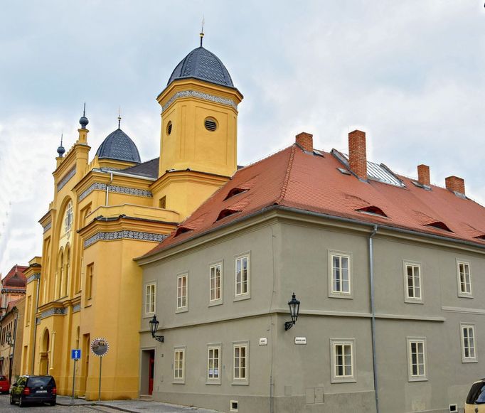 Synagoga v Žatci