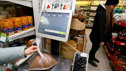 Malá: Rusové konec embarga nechtějí, sýr je ale jako plast