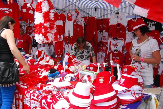 Čeští fanoušci před utkáním s Řeckem na Euru 2012