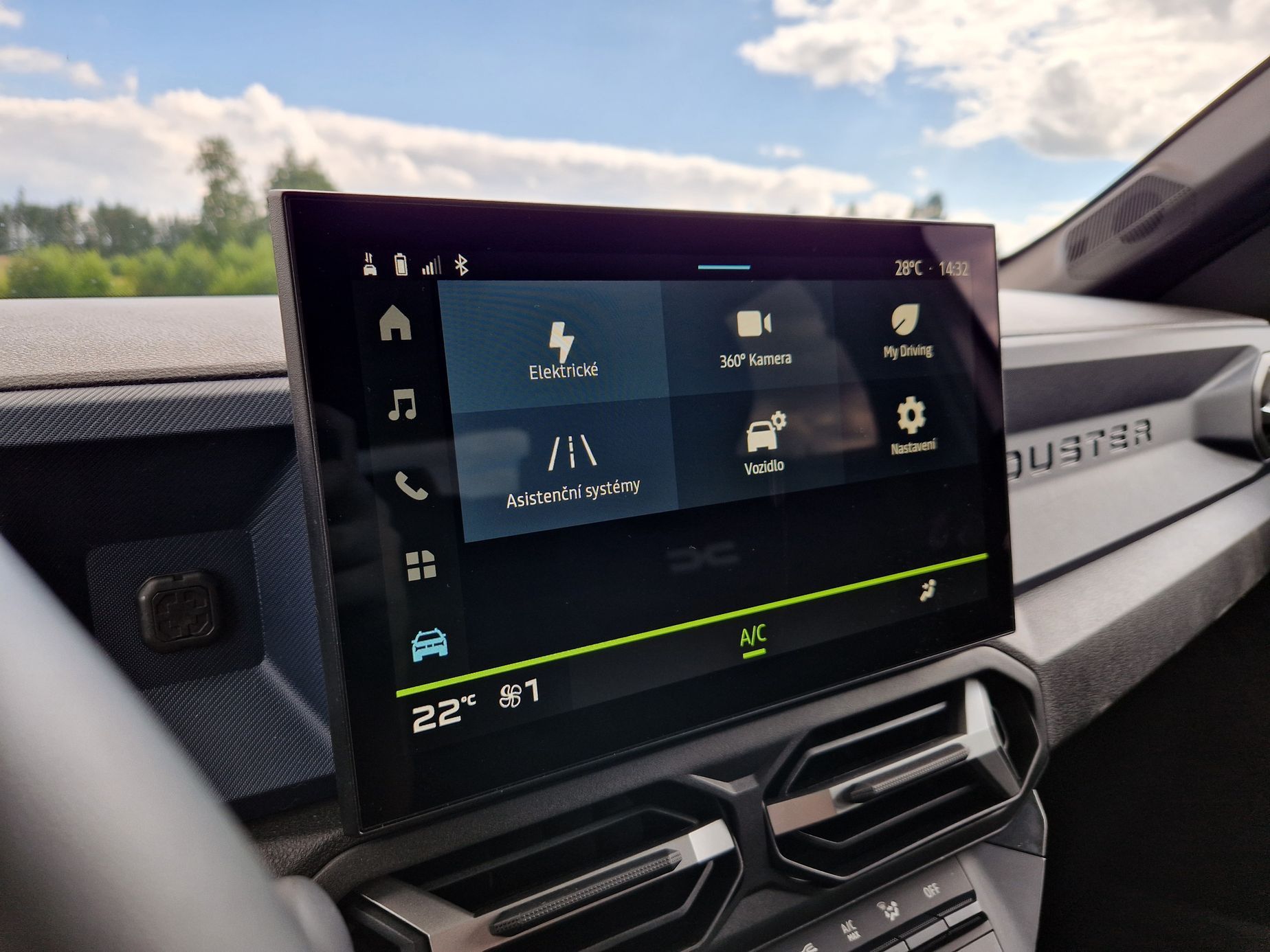 Dacia Duster Hybrid test